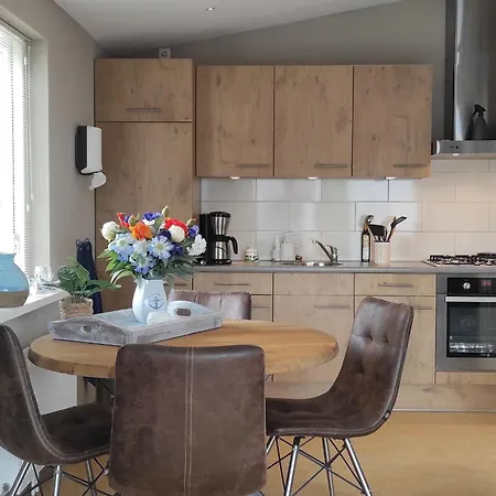 Дом отдыха Gemuetliches Ferienbungalow Mit Garten By Interhome Каллантсог