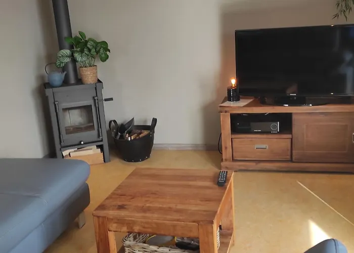 Gemuetliches Ferienbungalow Mit Garten By Interhome Holiday home Callantsoog