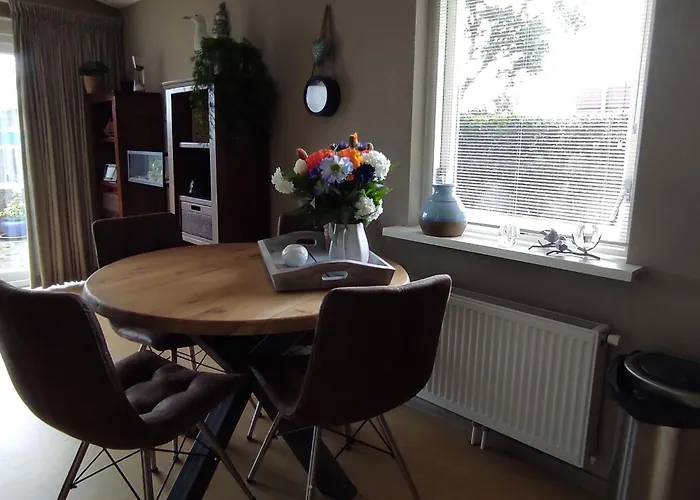 Holiday home Gemuetliches Ferienbungalow Mit Garten By Interhome *