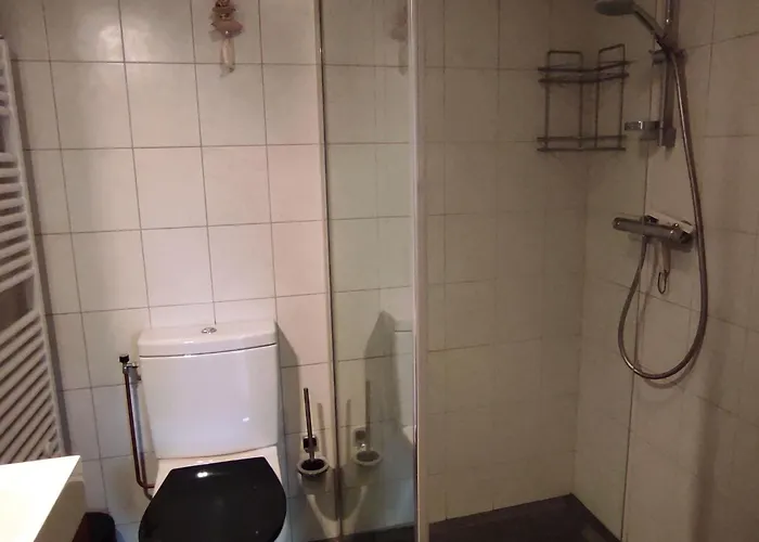 Gemuetliches Ferienbungalow Mit Garten By Interhome Holiday home Callantsoog